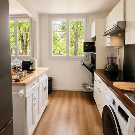 Apartment Spacious 56m For 5 Peoples And 5 Min From The Subway